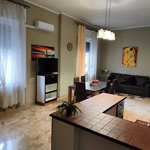 Apartment Ai Giardini, Palermo